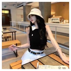 批发已出货针织 别致甜辣妹上衣女设计感<b class='q'>夏</b>季显瘦polo领针织背心