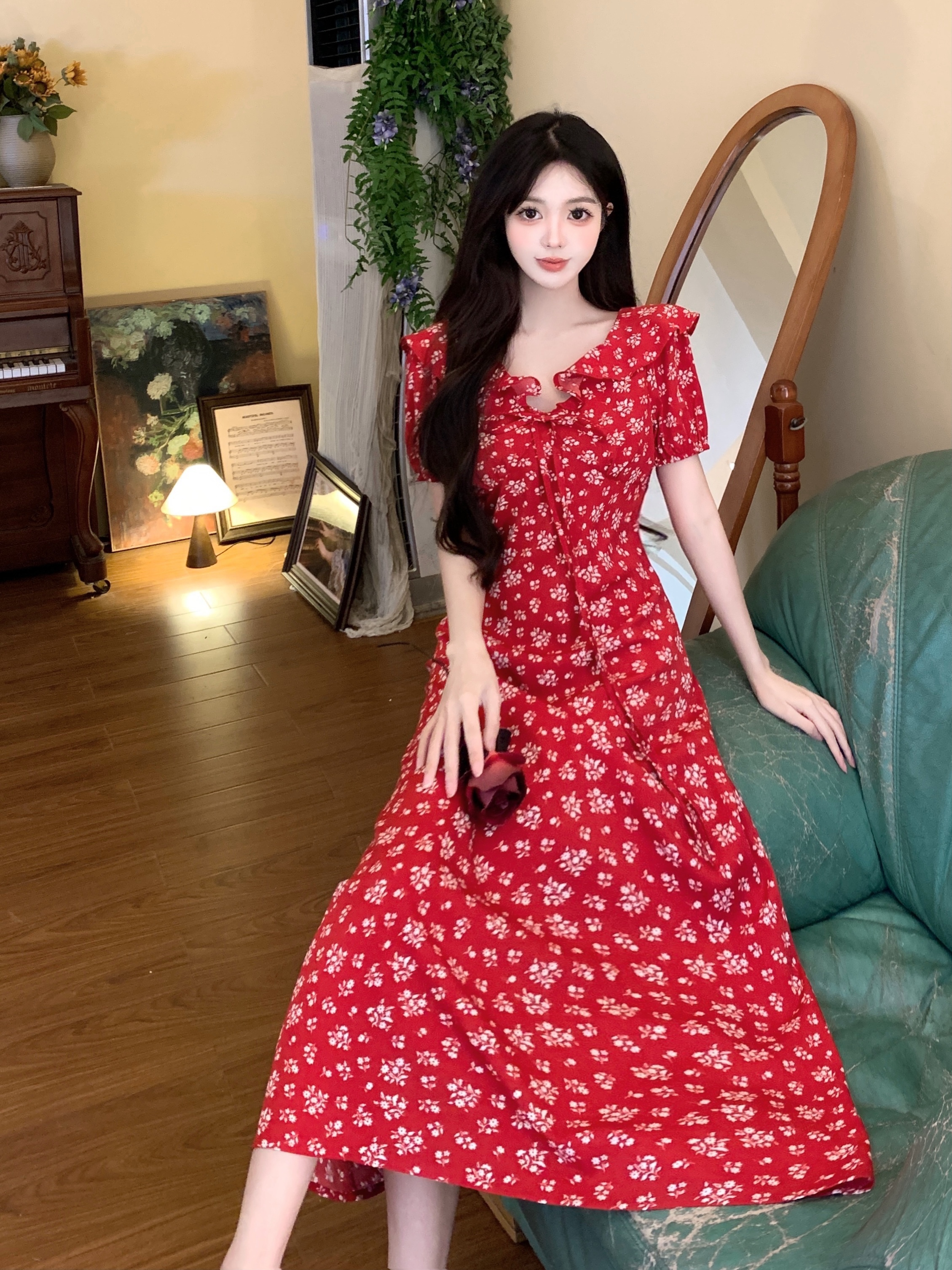 MY7511# 大码胖mm荷叶边V领红色碎花连衣裙女度假春夏法式气质高个子...