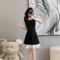 批发小香风重工珍珠领黑白撞色荷叶边连衣裙女<b class='q'>夏</b>法式名媛赫本风小黑裙