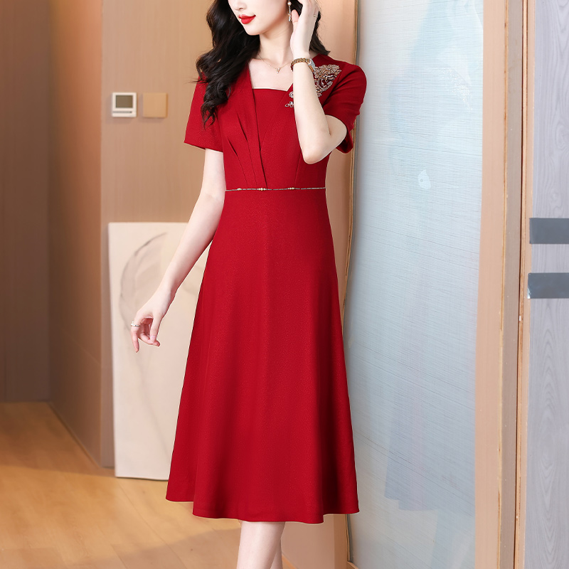 MY4694# 喜婆婆礼服新款高贵年轻妈妈订婚装结婚连衣裙婚礼喜服大码女女...