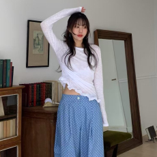 批发有 货韩国ins 春夏新款花边斜下摆<b class='q'>短袖</b>打底上衣