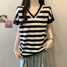 批发实拍 胖mm夏装大码女装正肩条纹假两件短袖T恤显瘦宽松冰丝上衣潮