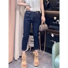 批发2025<b class='q'>大码</b>女装弹力八分牛仔裤春夏小个子高腰显瘦直筒烟管<b class='q'>铅笔裤</b>子