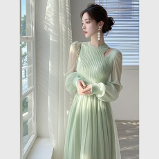 批发独特超好看气质优雅绿色连衣裙女装2026夏季新款重要场合名媛<b class='q'>长裙</b>