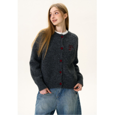 批发原版原色，直播品质/<b class='q'>兔毛</b>针织<b class='q'>毛衣</b>开衫爱心纽扣猫猫刺绣重磅加厚