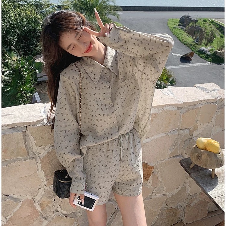ootd穿搭衬衫短裤套装女春夏...