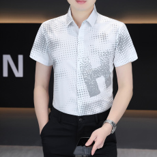 批发弹力<b class='q'>商务</b>英伦<b class='q'>绅士</b>衬衫男士短袖韩版修身潮流<b class='q'>商务</b>休闲衬衣帅气百搭