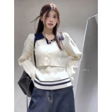 批发白色v领针织衫开春穿搭2025新款设计感毛衣内搭修身上衣两件套装