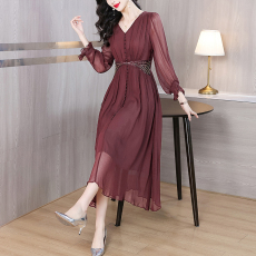 批发真丝<b class='q'>连衣裙</b>2026春新款高端轻奢重工亮片裙子名媛法式桑蚕丝长裙