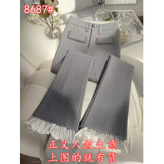 批发今年流行的爆款灰色<b class='q'>西装</b>裤2025早春高腰显瘦直筒窄版微喇阔腿长裤