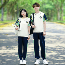 批发实拍大量 情侣装短袖初高中生运动会学院风学生<b class='q'>班</b><b class='q'>服</b><b class='q'>定制</b>套装