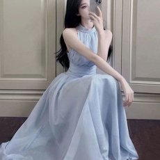 批发有里布法式温柔气质甜美修身收腰新款<b class='q'>挂</b><b class='q'>脖</b>无袖<b class='q'>连衣裙</b>