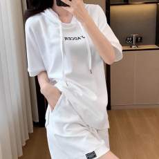 批发时尚休闲短袖套装女夏季<b class='q'>新款</b>洋气宽松连帽运动服百搭<b class='q'>短裤</b>两件