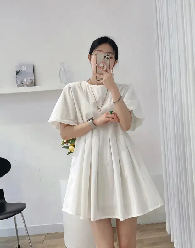 퍼프소매 라운드넥 백주름 원피스 상세 이미지 2