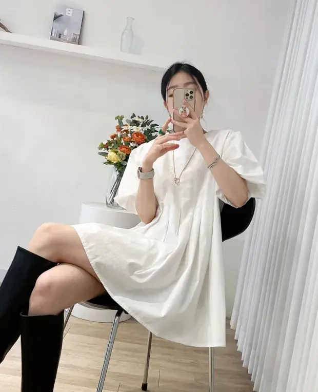 퍼프소매 라운드넥 백주름 원피스 상세 이미지 8