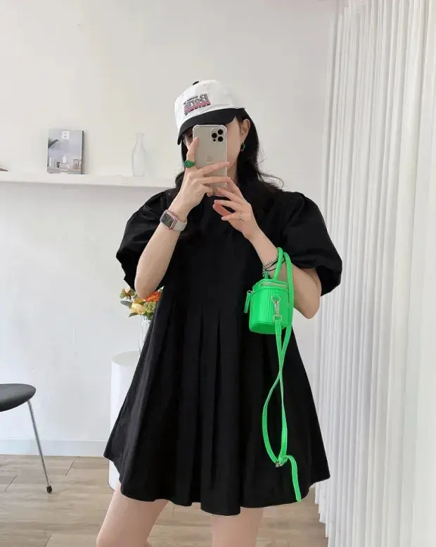 퍼프소매 라운드넥 백주름 원피스 상세 이미지 32