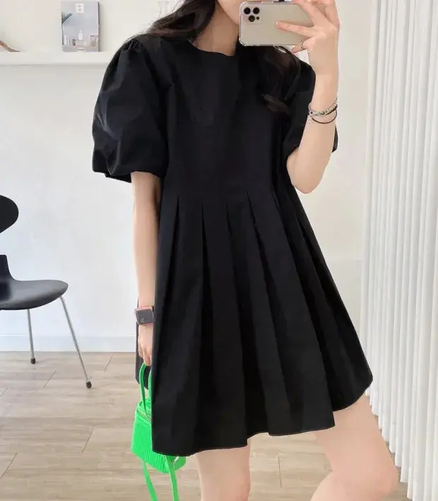 퍼프소매 라운드넥 백주름 원피스 상세 이미지 35