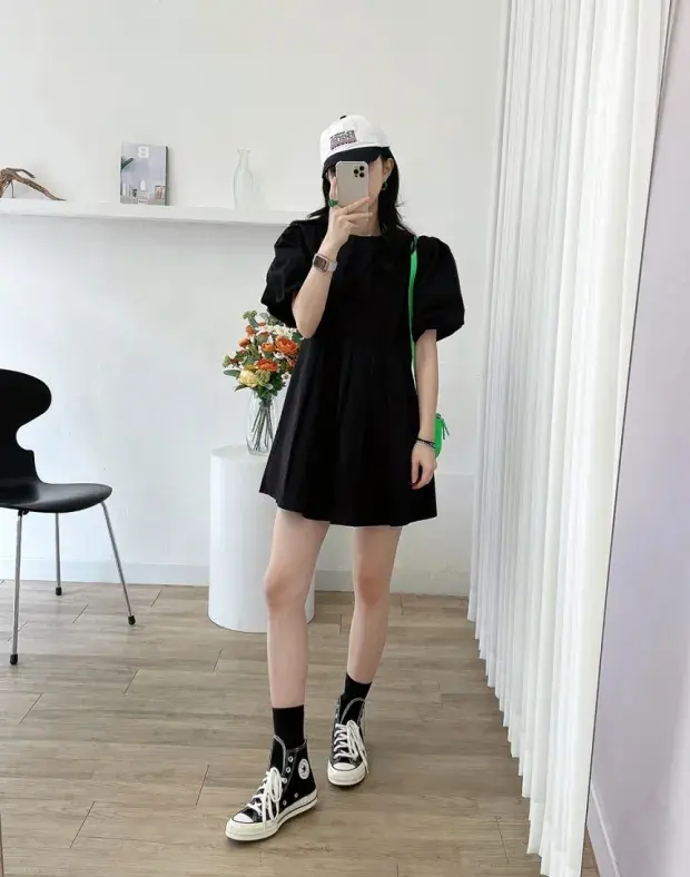 퍼프소매 라운드넥 백주름 원피스 상세 이미지 38