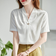 批发2026夏季新款白色短袖雪纺<b class='q'>衬衫</b><b class='q'>女</b>设计感小众洋气<b class='q'>职业</b>工作服上衣