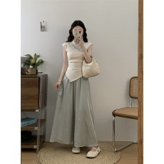 批发实拍<b class='q'>大码</b>春夏新中式设计感优雅上衣缎面伞裙套装