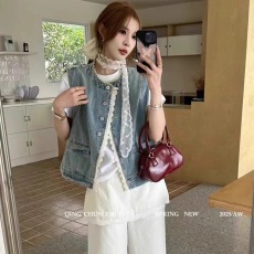 批发8082春季新款休闲<b class='q'>甜美</b>圆领蕾丝花边牛仔马甲女小个子叠穿宽松外套