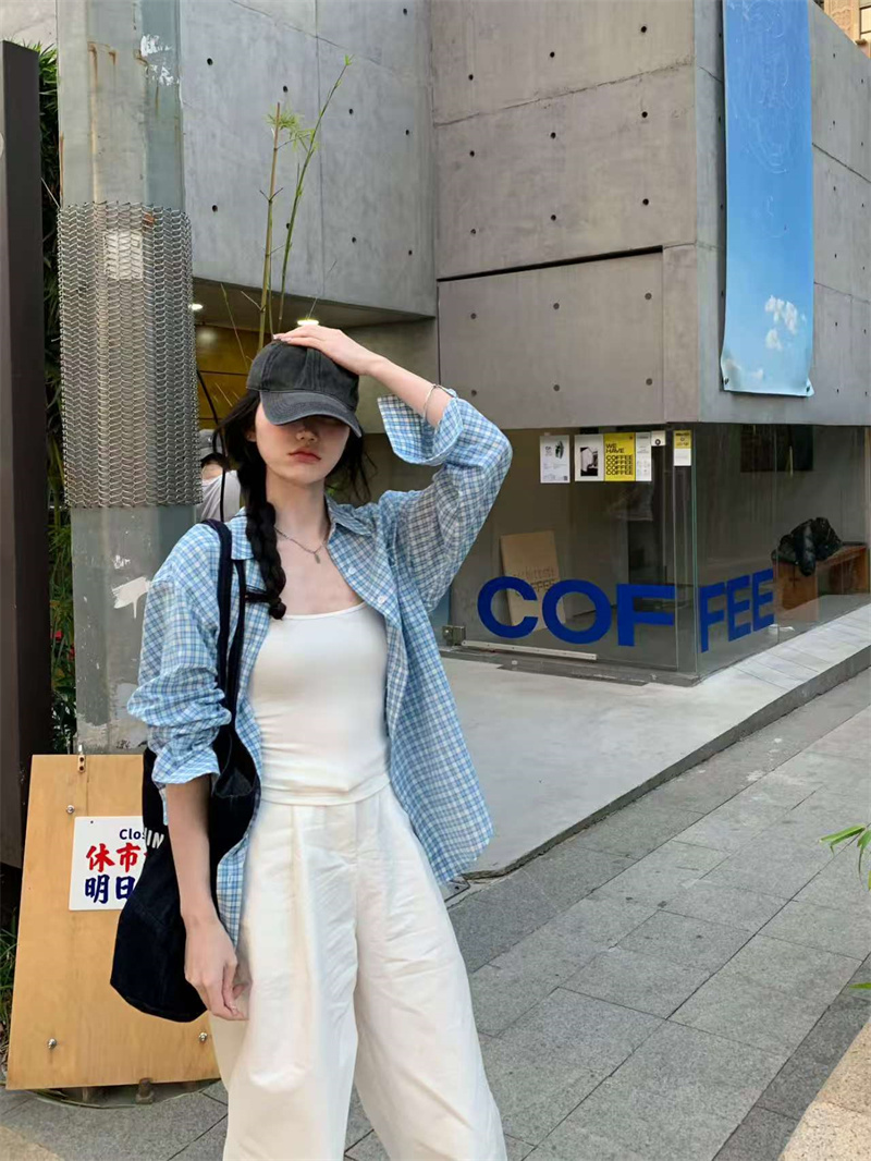 실사 느긋한 바람 루즈핏 캐주얼 파란색 체크무늬 자외선 차단 셔츠