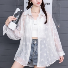 批发实拍夏季烫金工艺花卉设计感薄款衬衫原宿风休闲防晒衣女外套衬衣