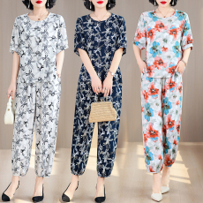 批发<b class='q'>夏</b>季新款时尚阔脚裤套装女休闲人造棉绵绸中老年外穿大码两件套女