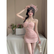 批发实拍镶钻生日party<b class='q'>小礼服</b>纯欲性感蕾丝挂脖连衣裙辣妹小众包臀裙