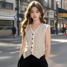 批发小香风薄款条纹针织马甲开衫女夏款高级感背心韩系chic无袖小上衣
