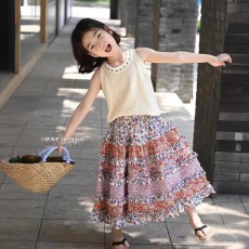 批发甜美女孩上衣<b class='q'>夏</b>季2025新款女童背心镂空精致儿童<b class='q'>夏</b>装网红时髦装