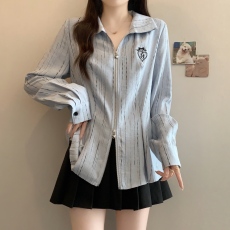 批发实拍～浅蓝色双头拉链衬衫polo领<b class='q'>街头</b>风宽松设计感女长袖开衫2026