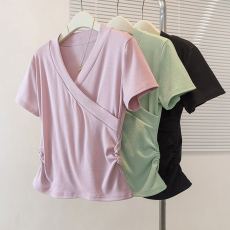 批发实拍<b class='q'>大码</b>女装<b class='q'>韩版</b>流行V领洋气短袖t恤胖妹妹遮肉显瘦减龄百搭上衣