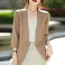 批发小<b class='q'>西装外套</b>女2025新款七分袖高级感气质<b class='q'>大码</b>装显瘦夏季薄款小西服