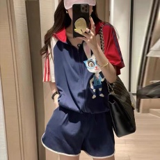 批发休闲运动套装女<b class='q'>欧洲站</b>2026夏<b class='q'>新款</b>欧货条纹撞色卡通卫衣短裤两件套