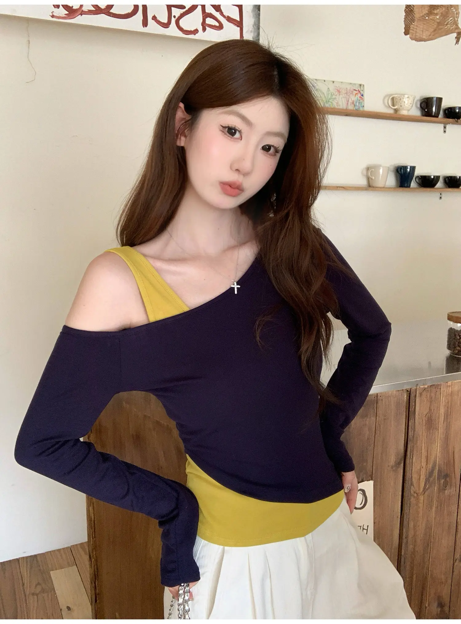 네이비 원숄더 레이어드 긴소매 티셔츠 상세 이미지 5