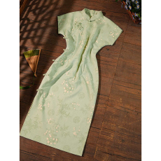 批发苏城日记新中式绿色改良<b class='q'>旗袍</b>2026新款<b class='q'>夏季</b>女送考高考古法小个子