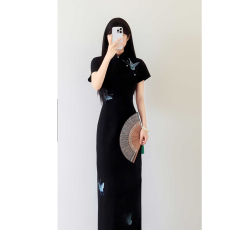 批发苔蝶眠2.0蝴蝶改良<b class='q'>旗袍</b>刺绣少女气质修身显瘦日常黑色连衣裙