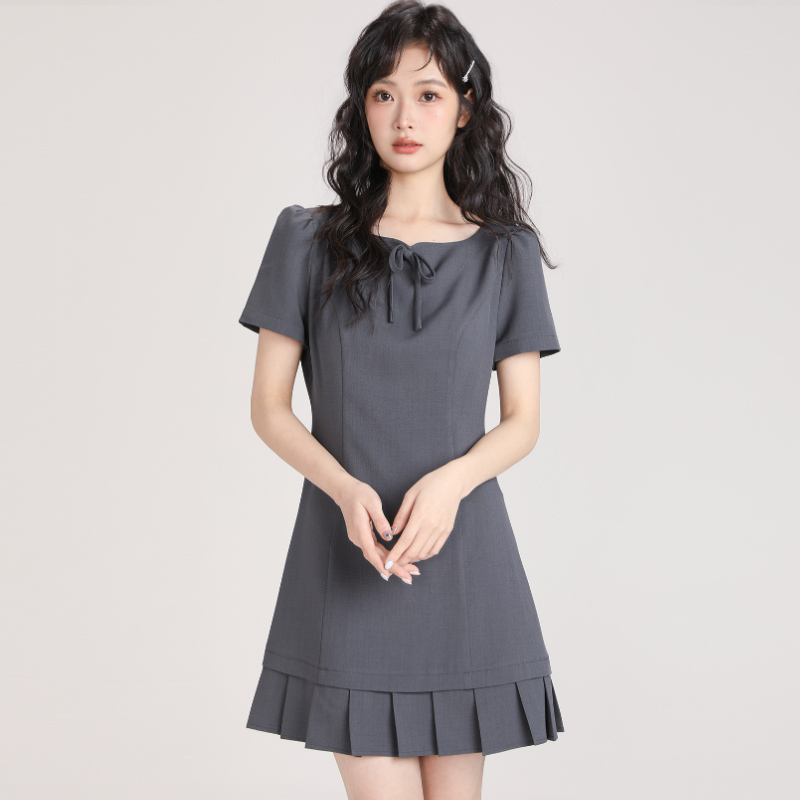 2026 새로운 품격 핫걸 반팔 여성 드레스 여름 허리 수축 패치워크 플리츠 치마