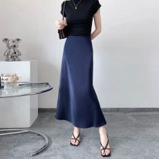 批发高腰显瘦高级感半身裙女醋酸缎<b class='q'>面包</b>臀鱼尾长裙2025春夏季垂感裙子