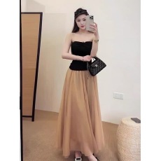 批发温柔风套装黑色抹胸背心上衣女夏季高腰网纱<b class='q'>百褶</b><b class='q'>半身裙</b>长裙两件套