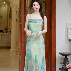 批发实拍 荡领渐变色鱼尾a字裙法式气质吊带连衣裙上架+40