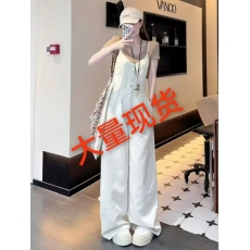 批发欧货高级感减龄牛仔阔腿裤女夏季百搭休闲复古吊带工装拖地连体裤