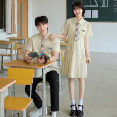 批发实拍情侣装夏季学生班服套装连衣裙  男套 60   女裙65