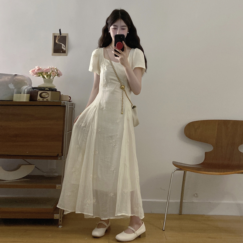 RY326# 实拍~大码法式刺绣连衣裙女夏季收腰短袖仙女裙温柔风初恋约会裙