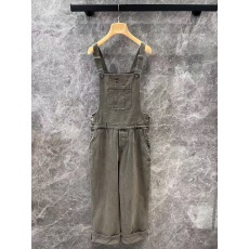 批发25女装早春新品刺绣字母装饰百搭<b class='q'>显瘦</b>军绿色做旧背带裤女