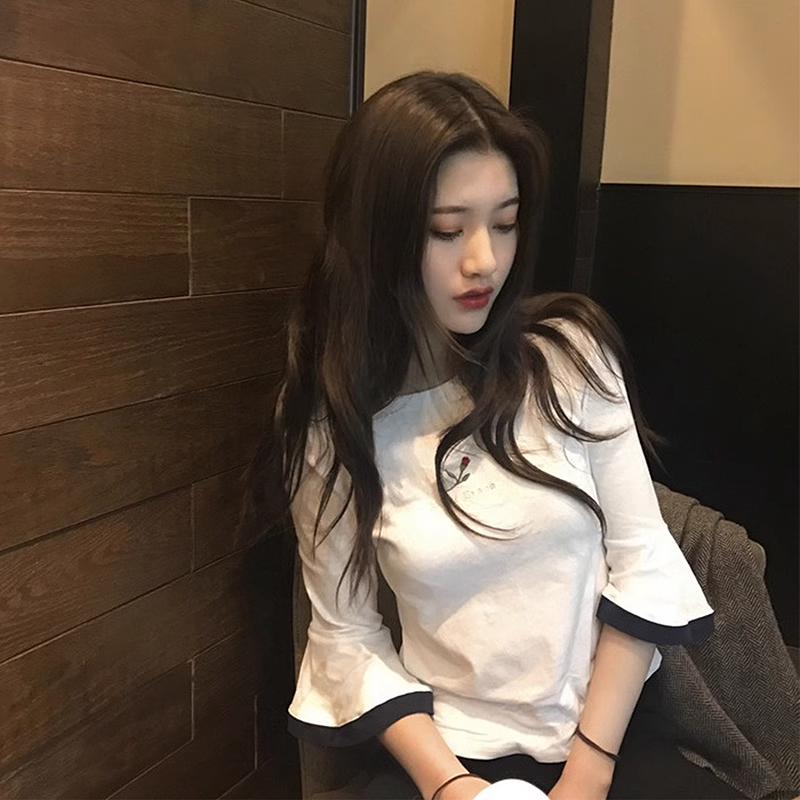 있음 선적 한국 대외 무역 여름 드레스 한국 스타일 새로운 나팔 소매 자수 반팔 티셔츠 여자 학생 맨위