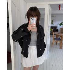 批发现huo两色<b class='q'>甜美</b>爱心绣花防晒防风外套