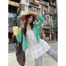 批发气质穿搭白色无袖连衣裙子女装2026秋季新款秋季蛋糕<b class='q'>短裙</b>
