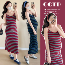 批发实拍2025夏季新款吊带条纹孕妇装长款显瘦孕妇吊带连衣裙